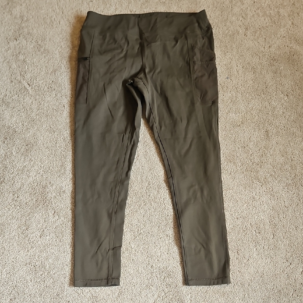 Carhartt Olive-Tone Fitted Active Pants/Leggings with Pockets